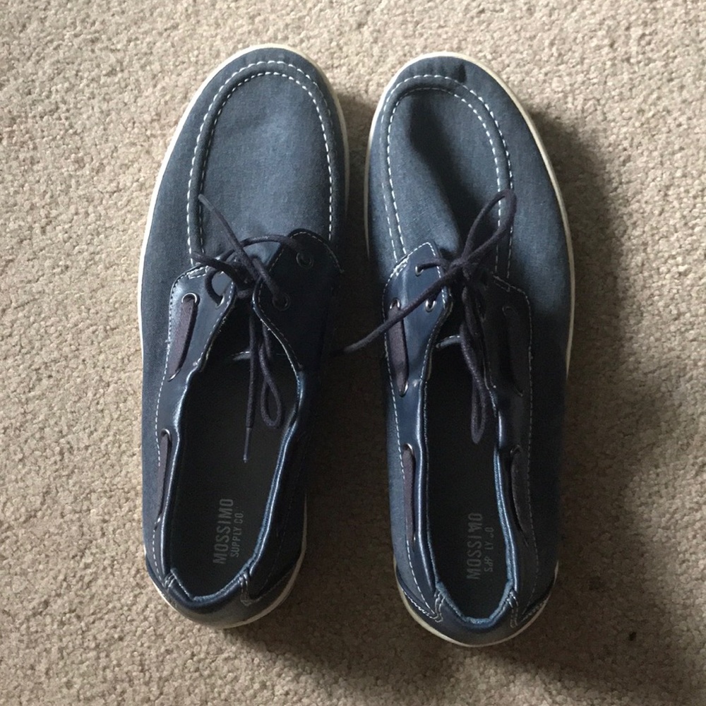 Blue Mossimo boat shoes